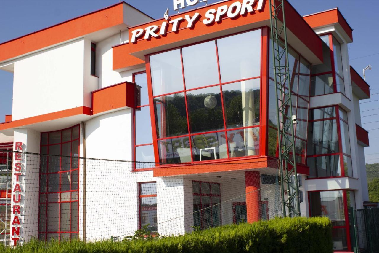Prity Sport Botique Hotel Gorna Oryahovitsa Bagian luar foto