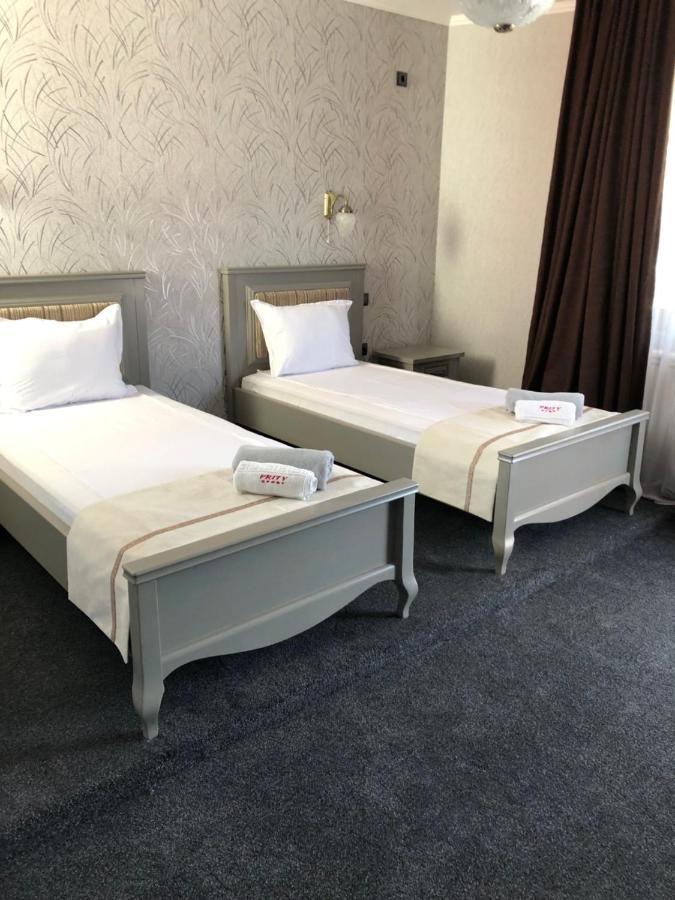 Prity Sport Botique Hotel Gorna Oryahovitsa Bagian luar foto